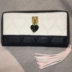 Betsy Johnson Wallet